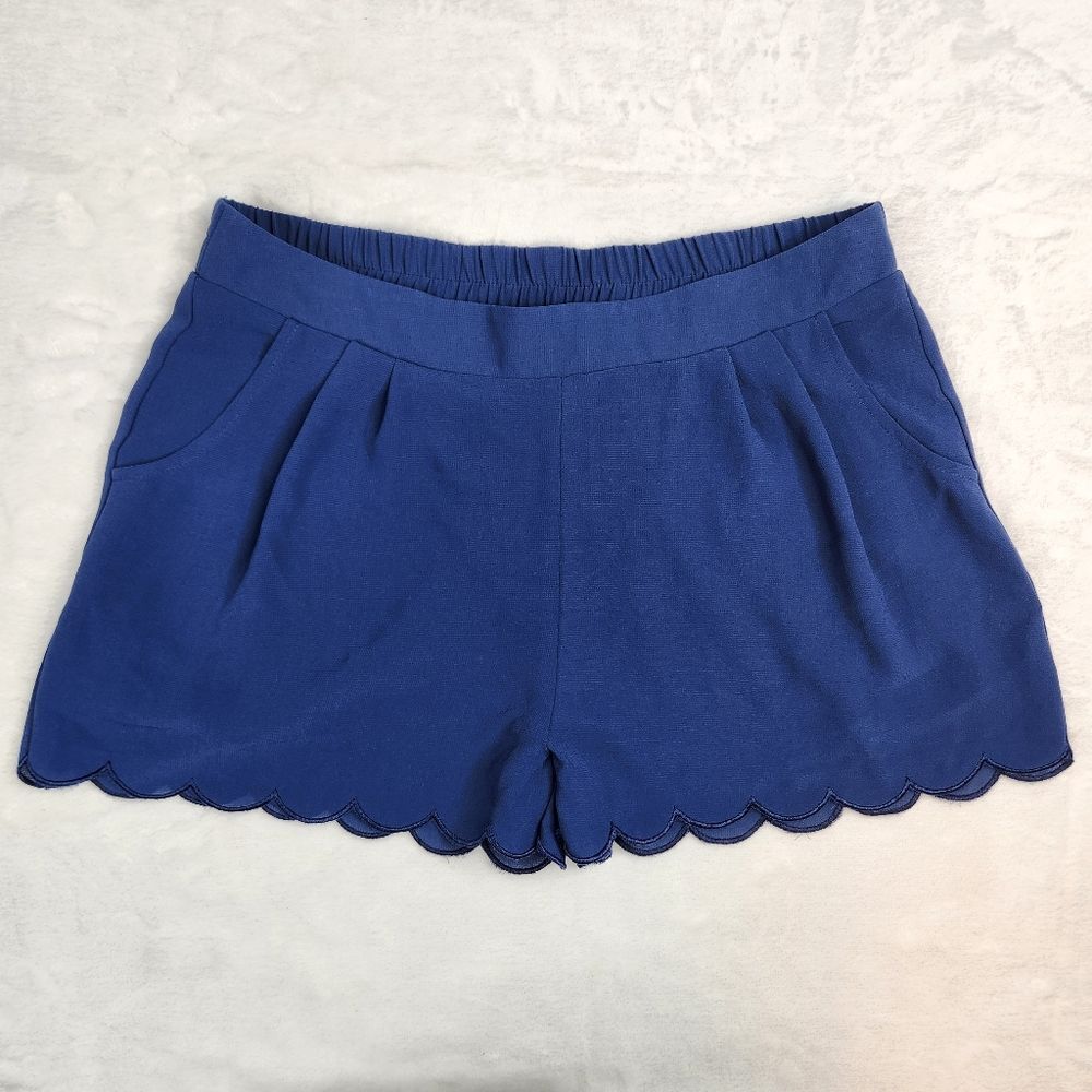 3/$25 MINE Navy Blue Scalloped Hem Shorts Sz Medium